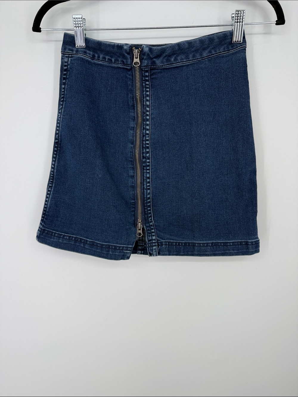 Free People This Way Classic Dark Blue Denim Mini Skirt with Front Zip 4